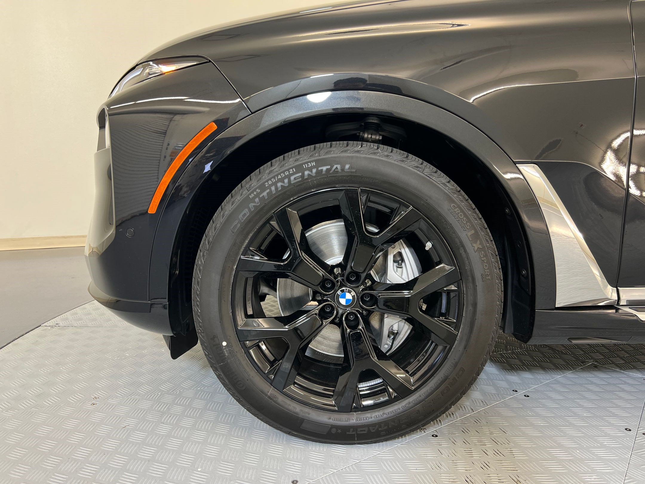 Used 2026 BMW X7 xDrive40i AWD/4WD image 11
