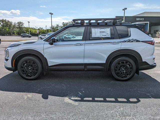 New 2025 Mitsubishi Outlander Trail Edition image 8