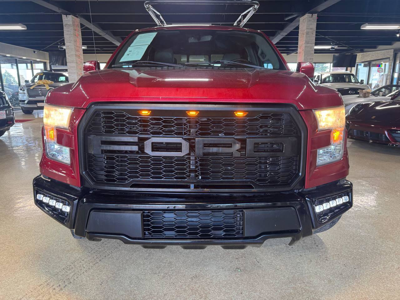 Used 2015 Ford F150 Lariat w/ Trailer Tow Package RWD image 2