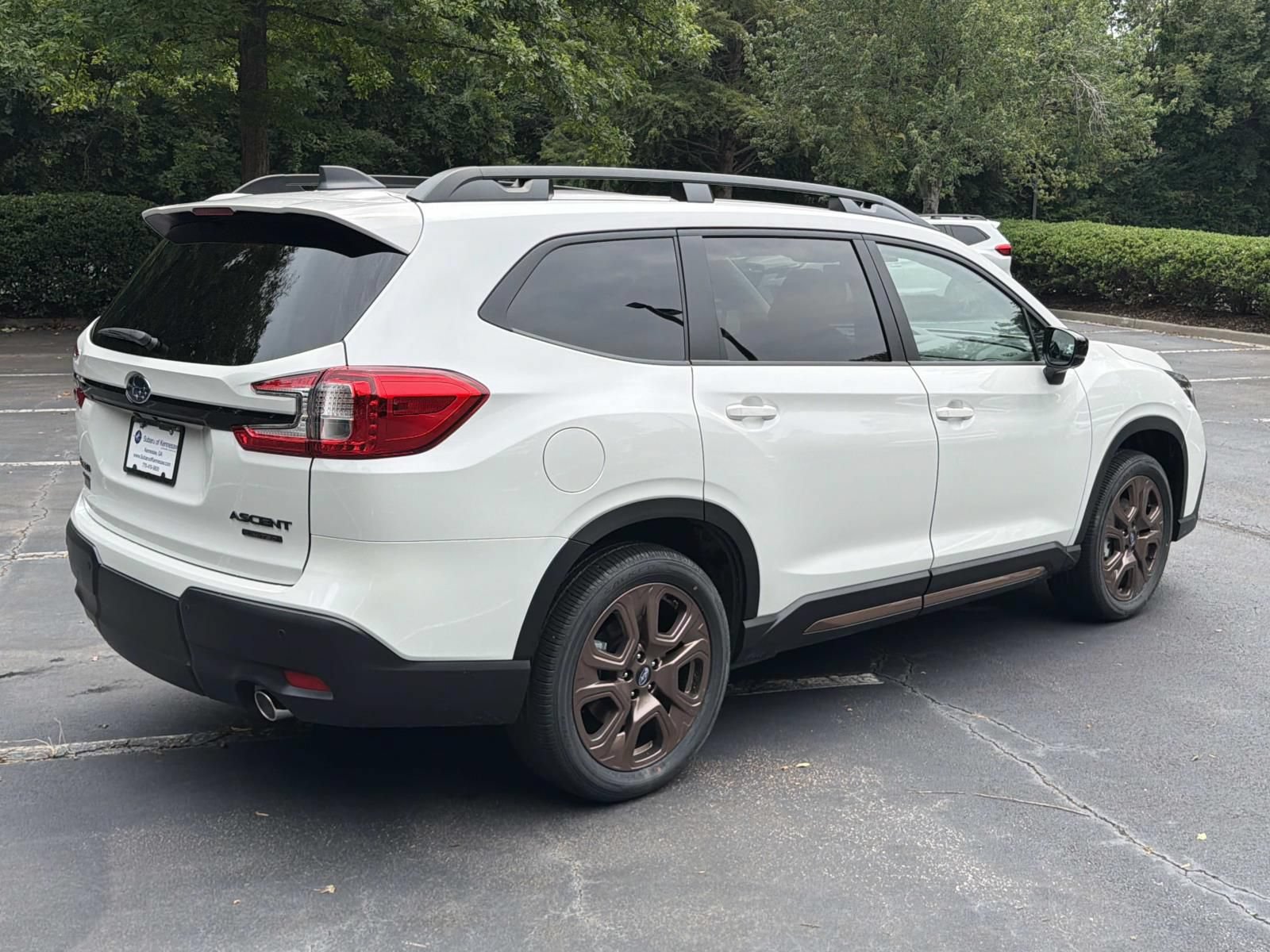 New 2026 Subaru Ascent Limited Bronze w/ Popular Package #2 AWD/4WD image 7