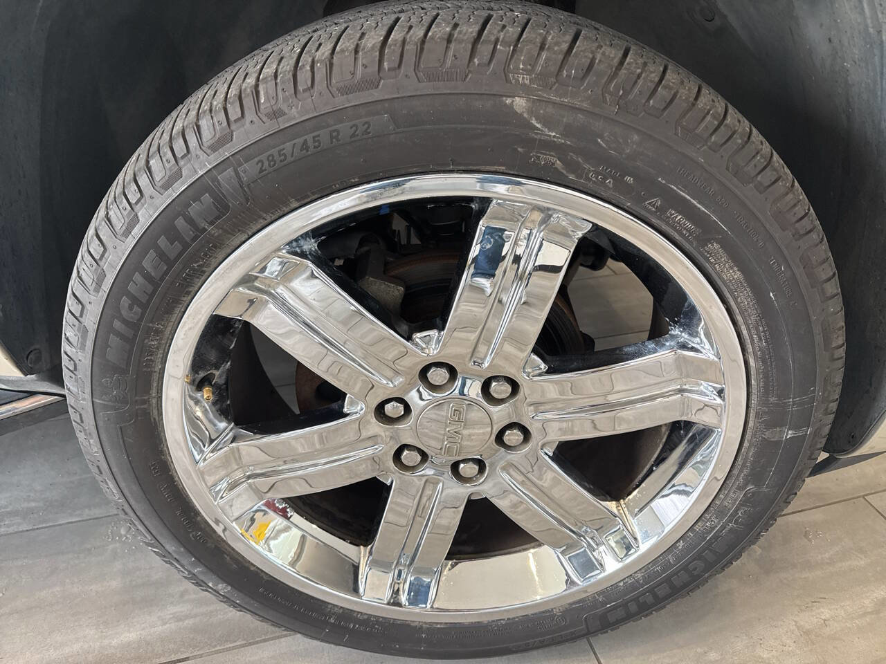 Used 2012 GMC Yukon Denali image 45