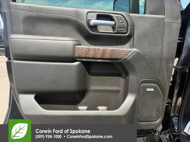 Used 2021 GMC Sierra 3500 Denali w/ Denali Ultimate Package AWD/4WD image 21
