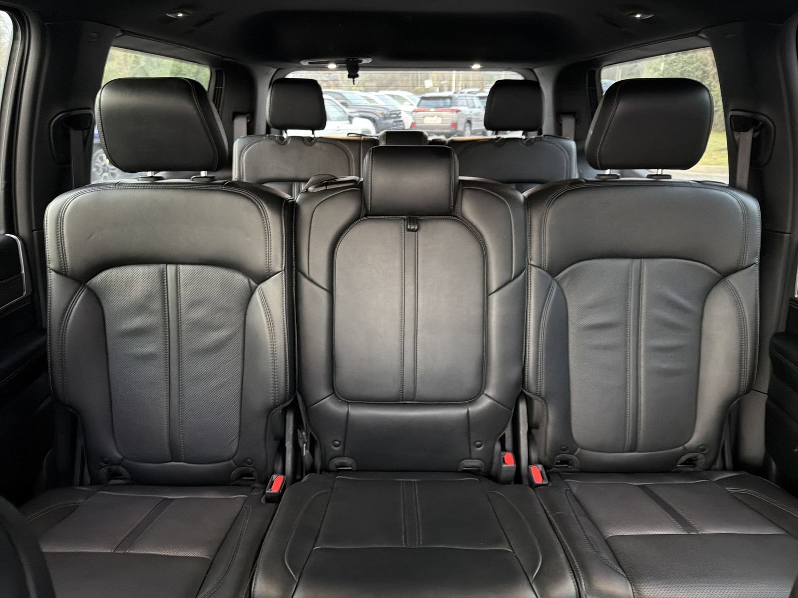 Used 2024 Jeep Wagoneer Series II w/ Flexible Seating Group RWD image 37
