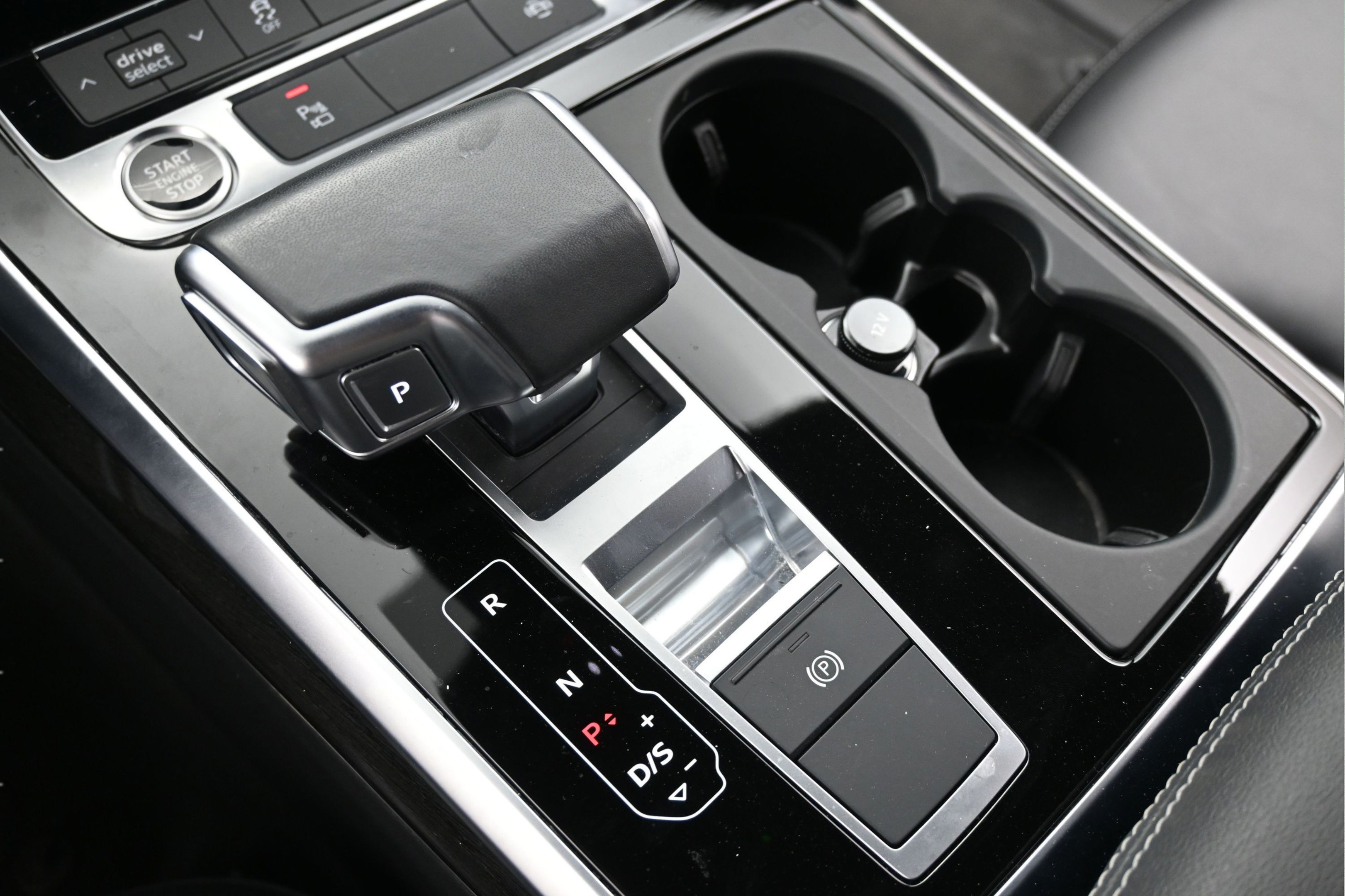 Used 2025 Audi Q7 3.0T Premium AWD/4WD image 37
