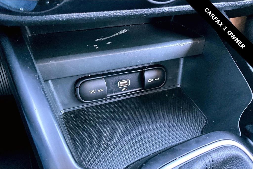 Used 2021 Kia Soul LX image 15