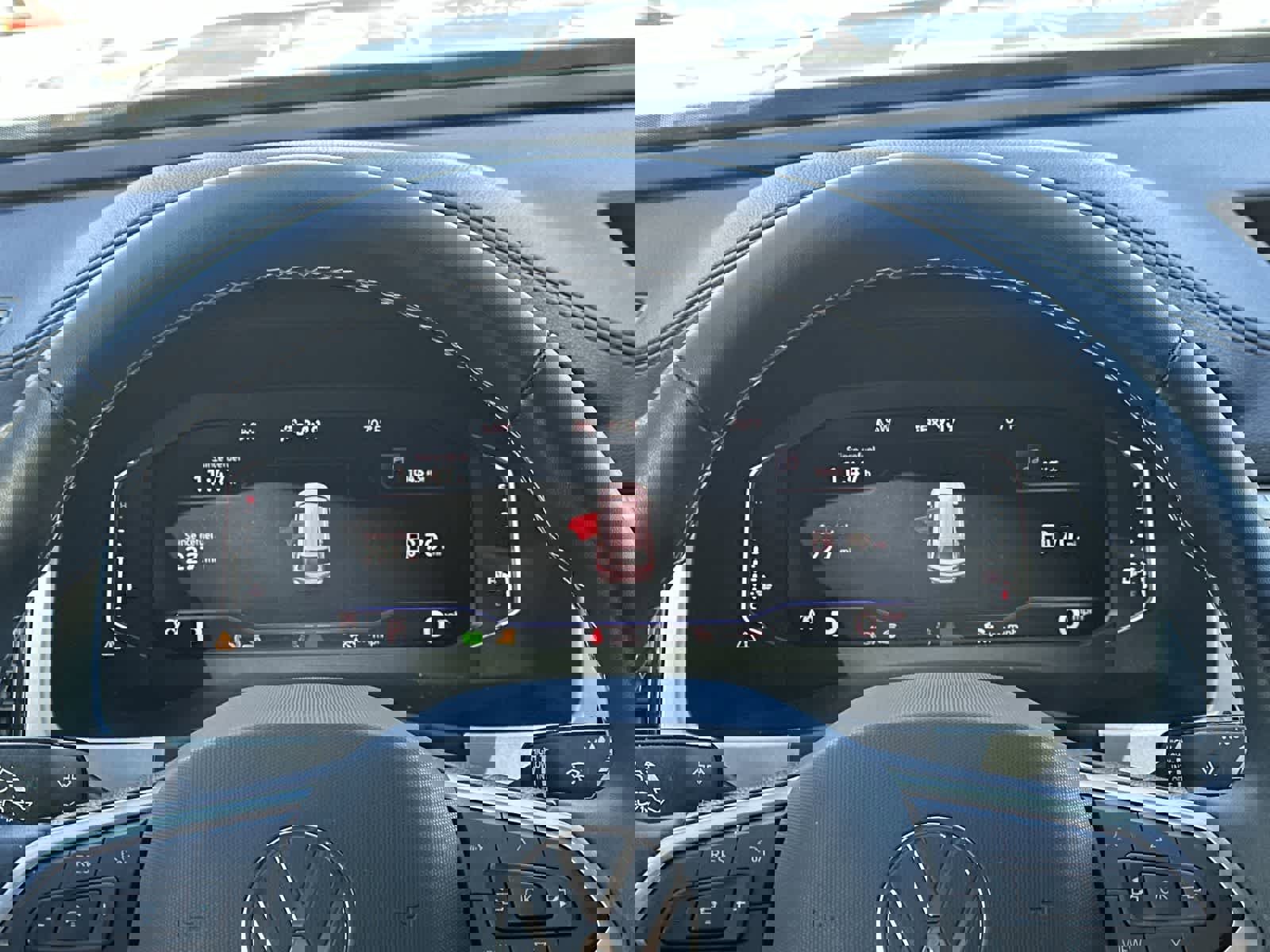 Used 2023 Volkswagen Atlas SE FWD image 24