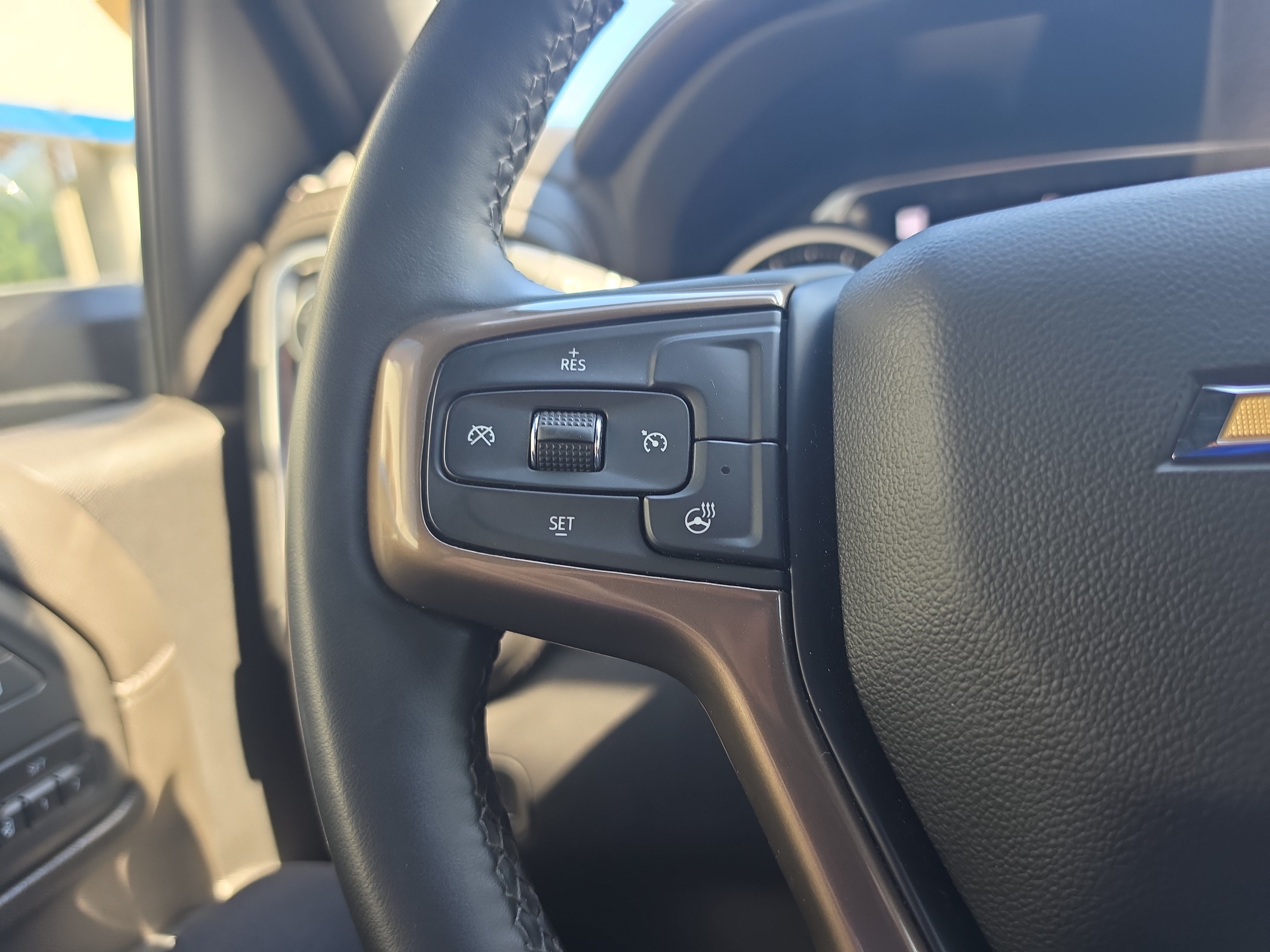 Used 2023 Chevrolet Silverado 3500 High Country w/ Z71 Off-Road Package AWD/4WD image 23