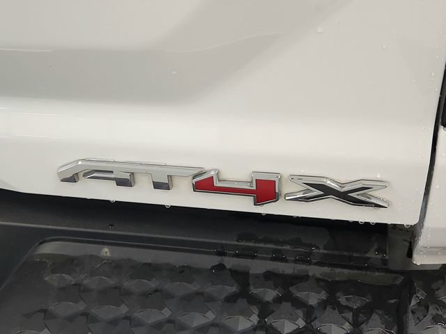 Used 2024 GMC Canyon AT4X image 40