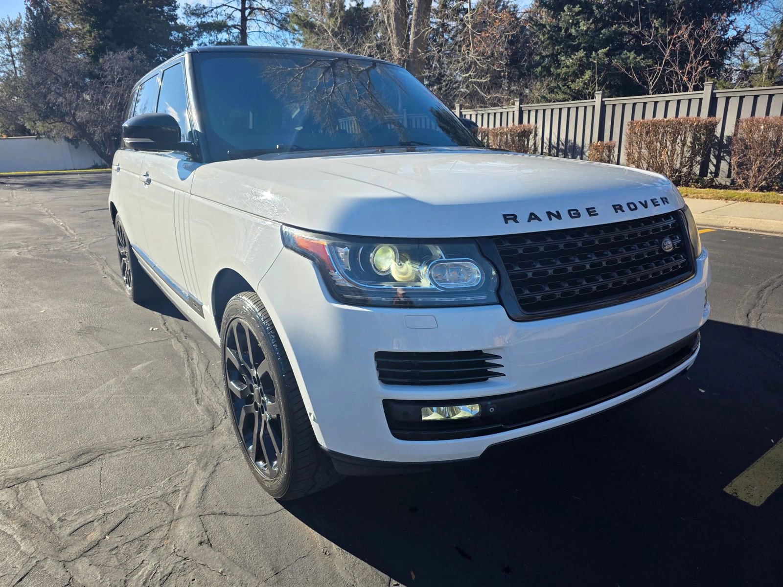 Used 2015 Land Rover Range Rover Long Wheelbase Supercharged image 14
