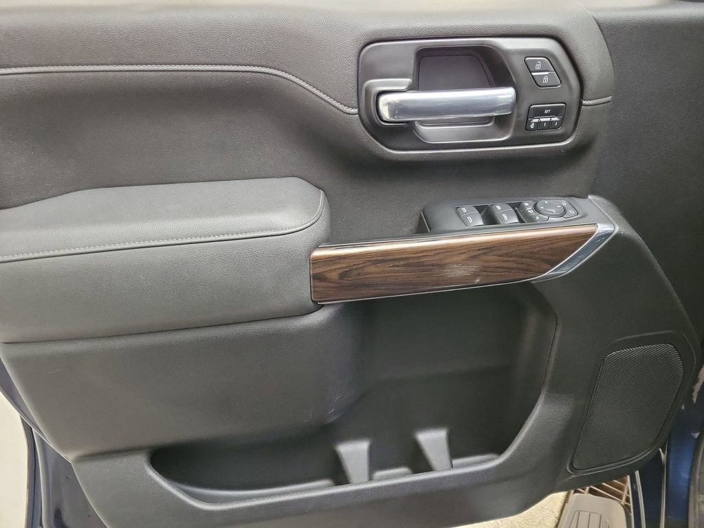 Certified 2023 GMC Sierra 2500 SLT w/ SLT Convenience Package image 15