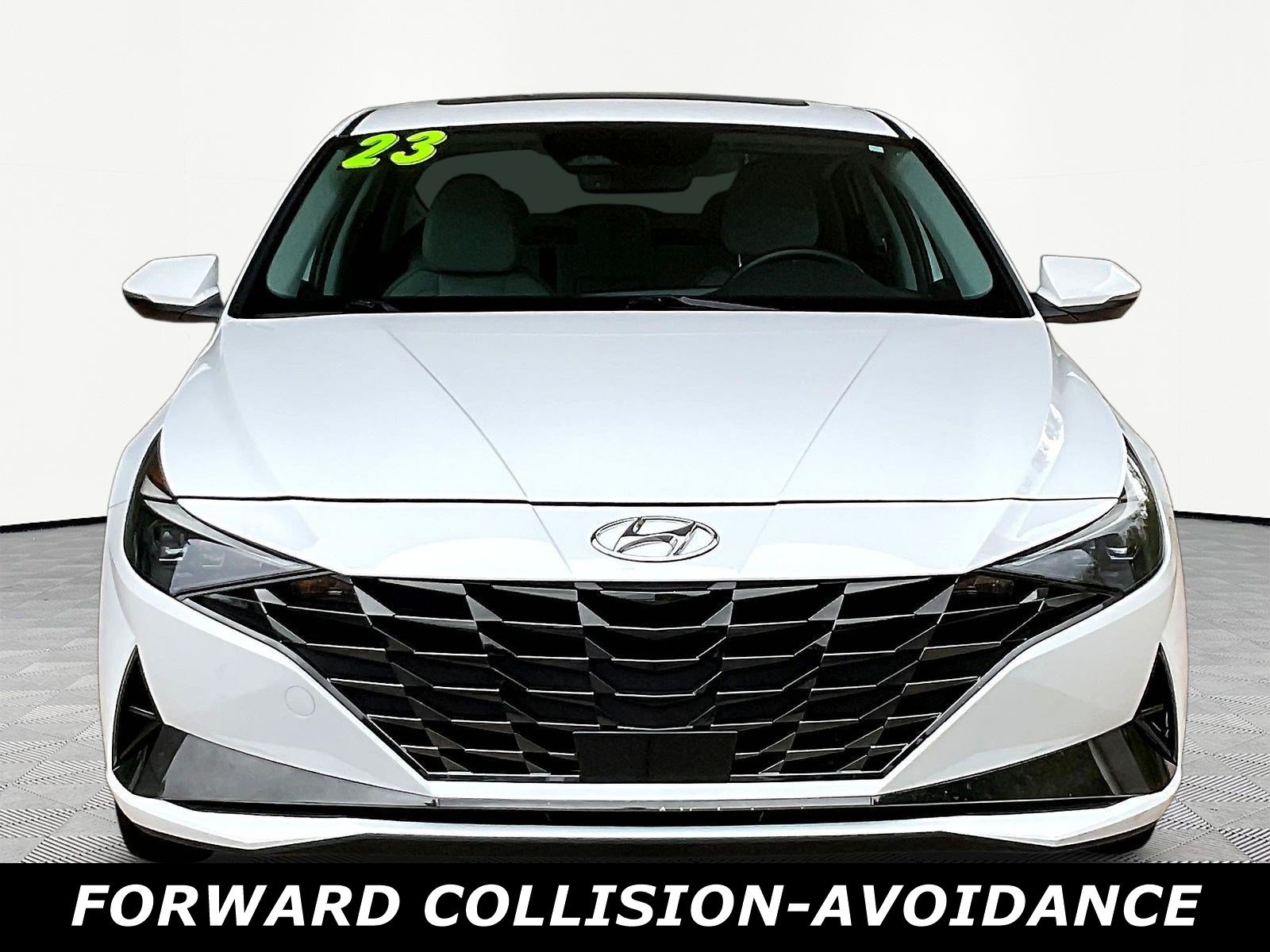 Used 2023 Hyundai Elantra Limited FWD image 2