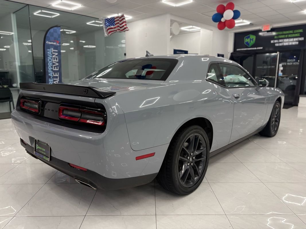 Used 2022 Dodge Challenger GT w/ Plus Package image 12