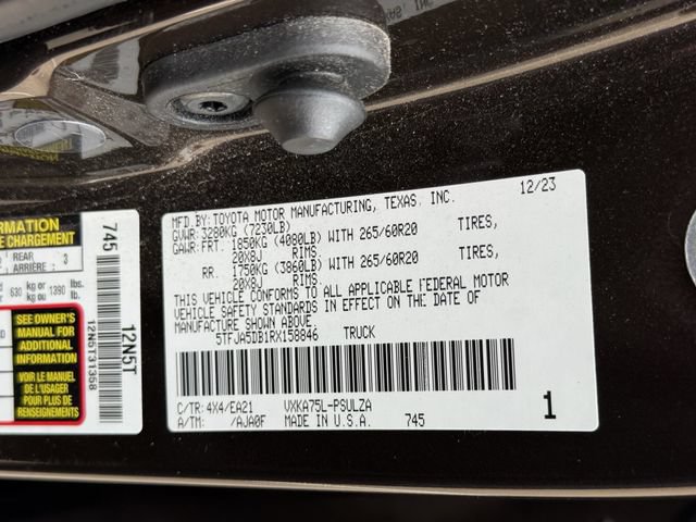 Used 2024 Toyota Tundra Limited w/ Power Package AWD/4WD image 37