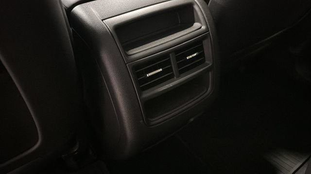 Used 2019 Cadillac XT5 Luxury FWD image 28