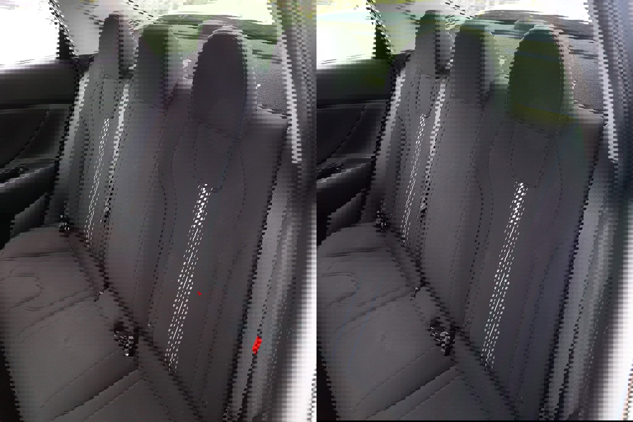 Used 2023 Hyundai Elantra SEL image 11