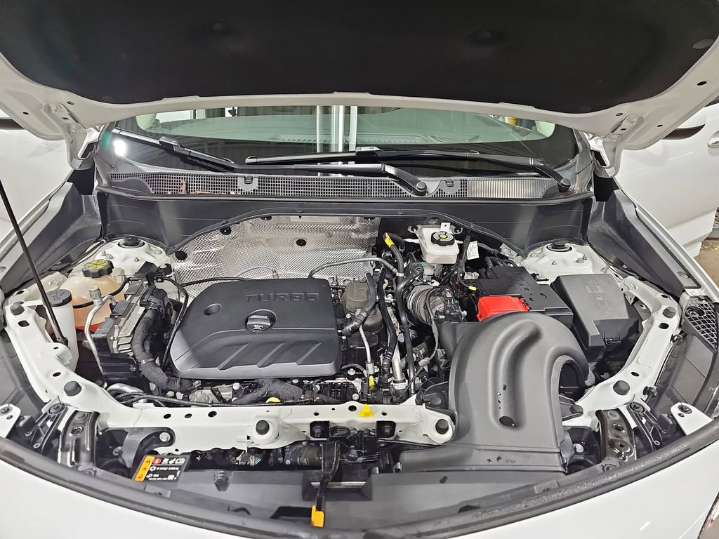 Certified 2022 Buick Encore GX Select w/ Sport Touring Package image 36