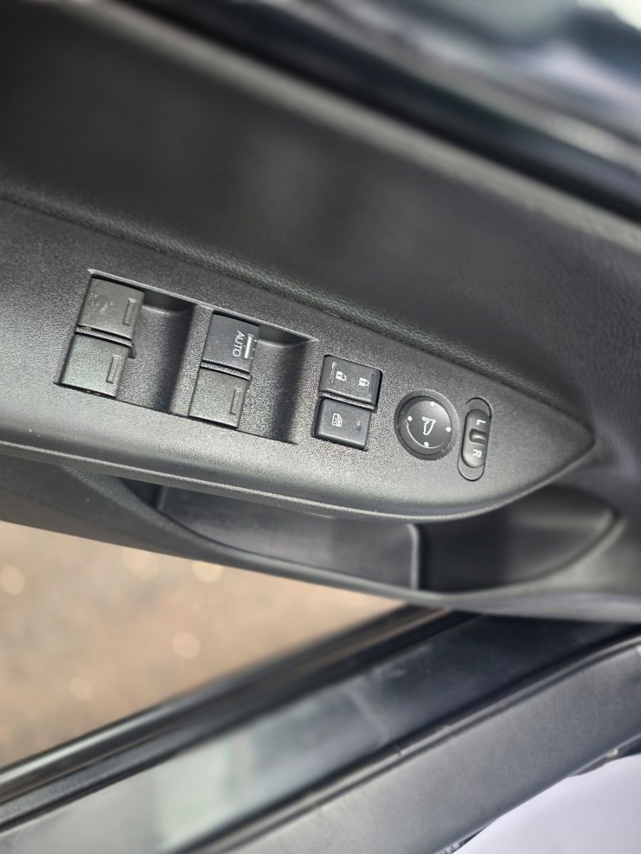 Used 2015 Honda Accord Sport image 28