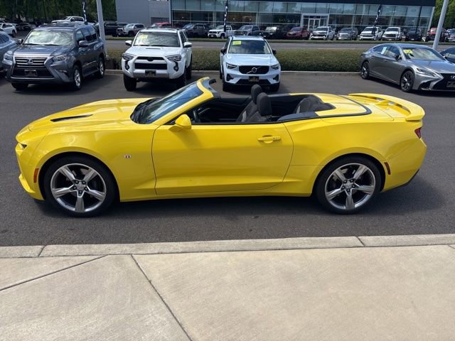 Used 2017 Chevrolet Camaro SS RWD image 3