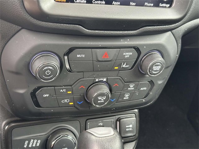 Used 2023 Jeep Renegade Limited w/ Sun/Sound Group image 30