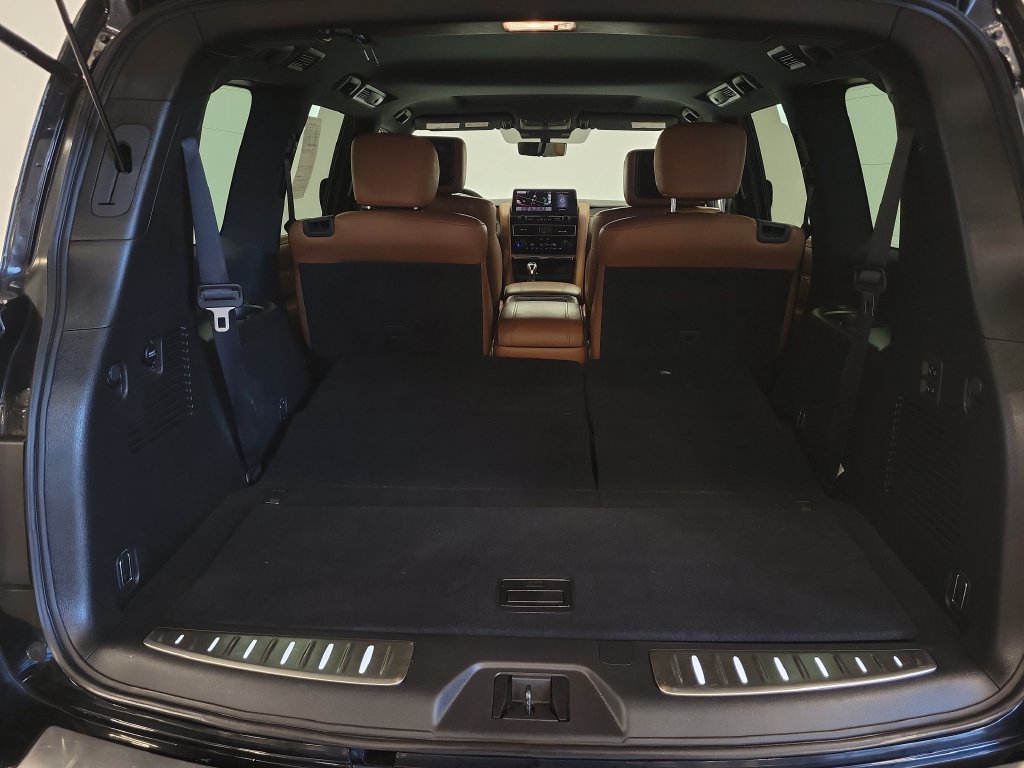 Used 2023 INFINITI QX80 Sensory w/ All-Season Package AWD/4WD image 28