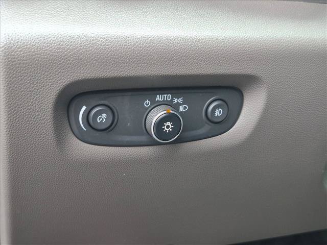 Used 2020 Chevrolet Traverse LT FWD image 10