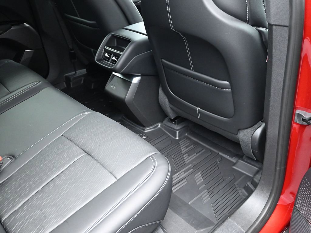 New 2026 Cadillac Lyriq Luxury image 19