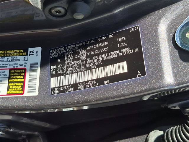 Used 2021 Toyota Highlander XSE AWD/4WD image 25