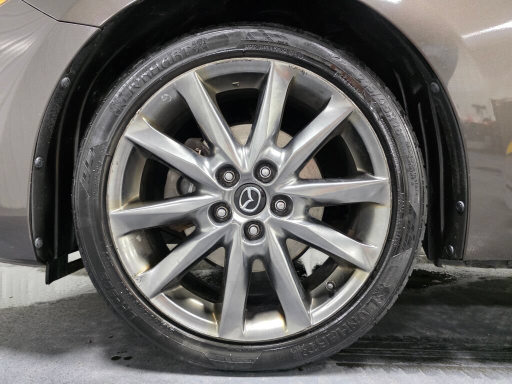 Used 2018 MAZDA MAZDA3 Grand Touring FWD image 5