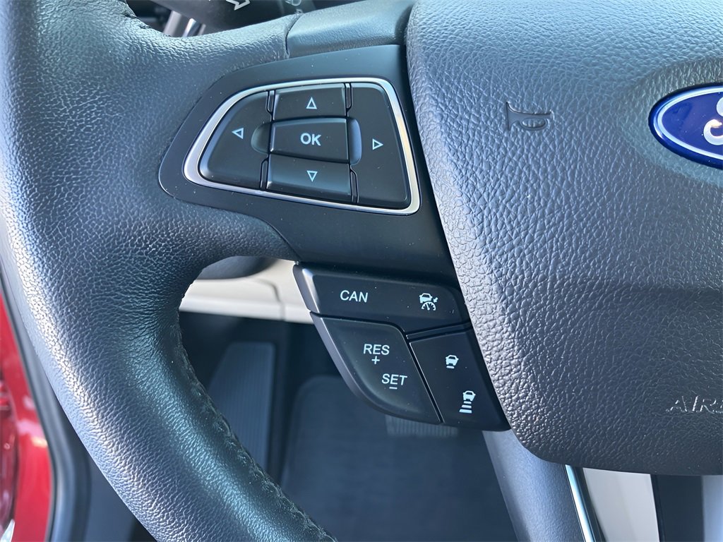 Used 2018 Ford Escape Titanium w/ Ford Safe & Smart Package image 16