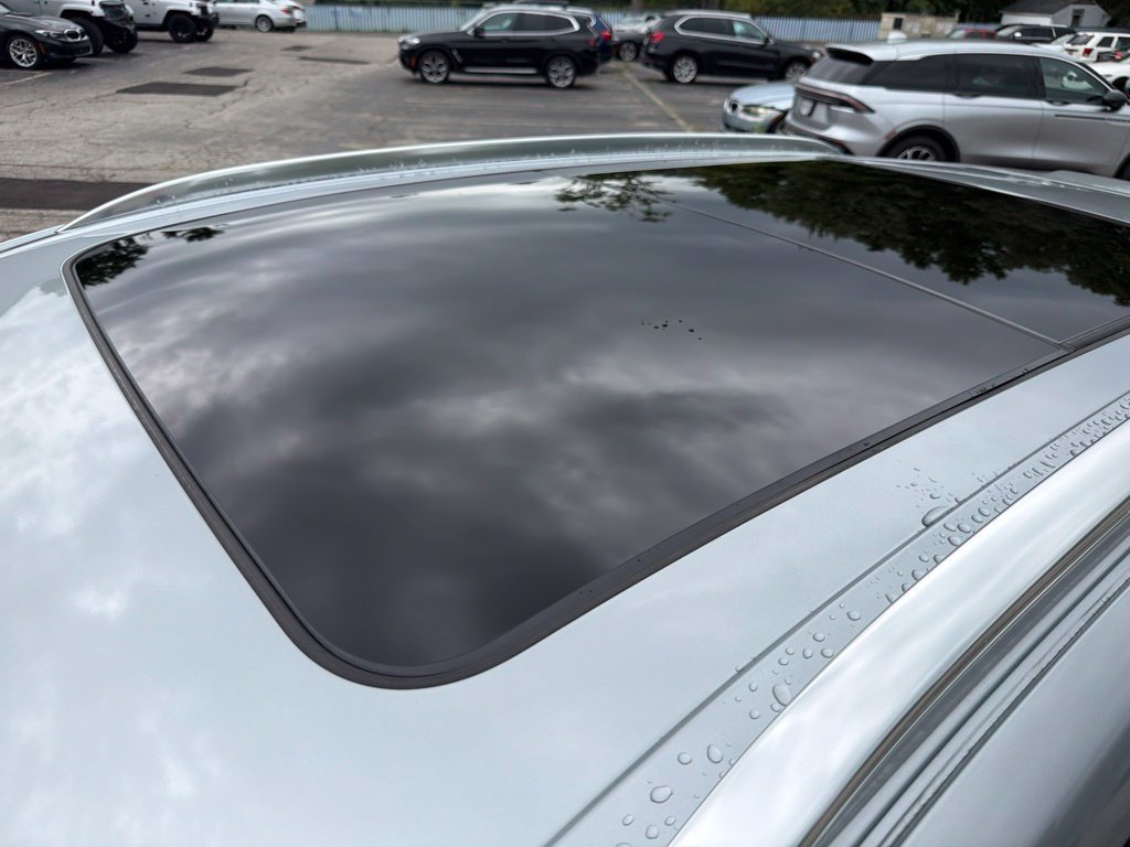 Used 2023 Lincoln Nautilus Reserve AWD/4WD image 26