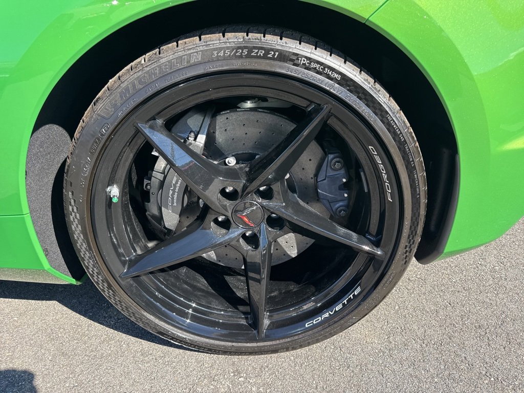 New 2026 Chevrolet Corvette E-Ray image 33