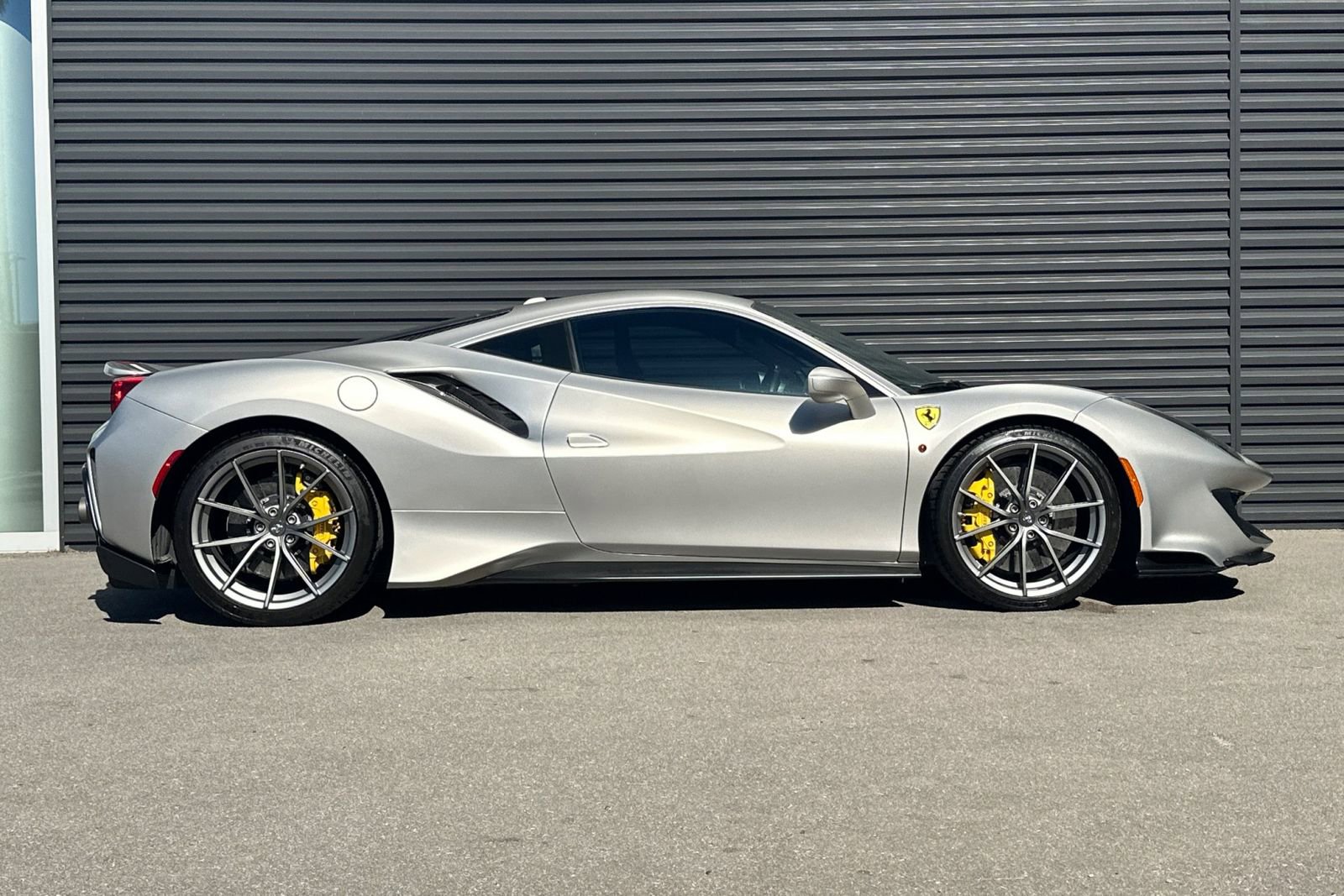Used 2020 Ferrari 488 Pista Base image 9