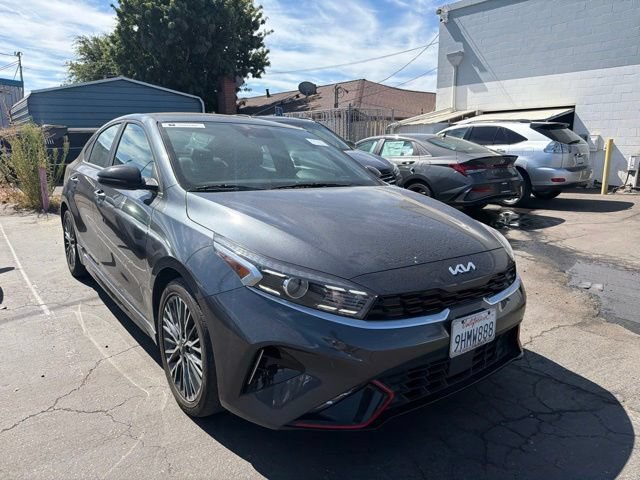 Used 2023 Kia Forte GT-Line w/ GT-Line Technology Package FWD image 3