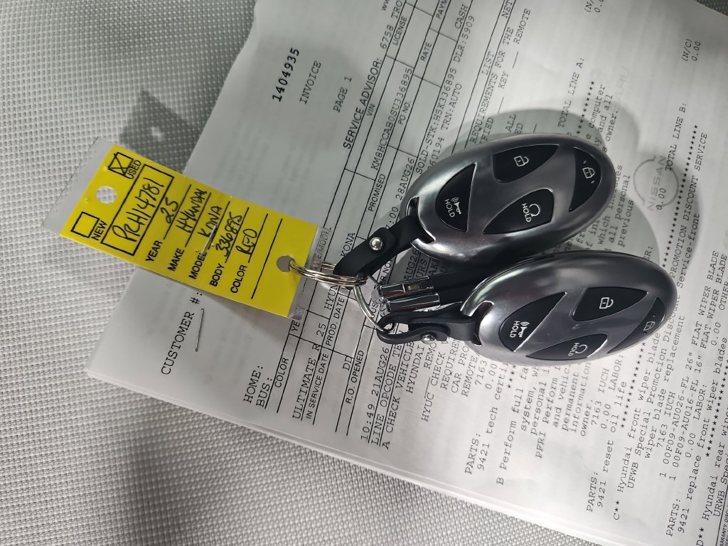 Certified 2025 Hyundai Kona SEL AWD/4WD image 30