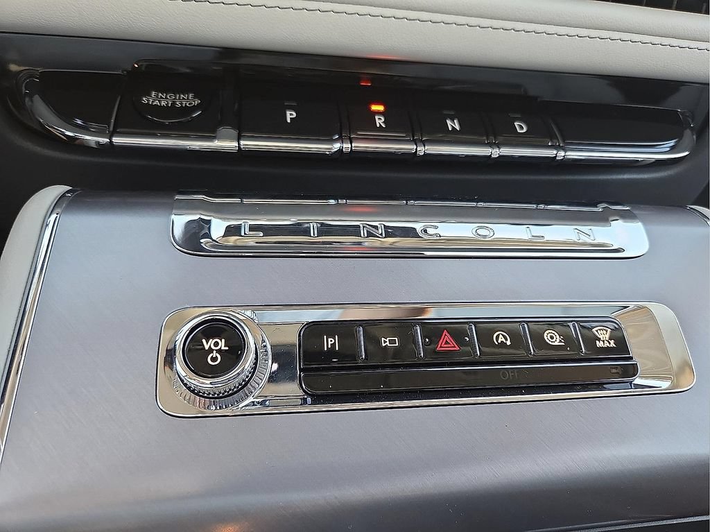 New 2026 Lincoln Aviator 2WD image 15