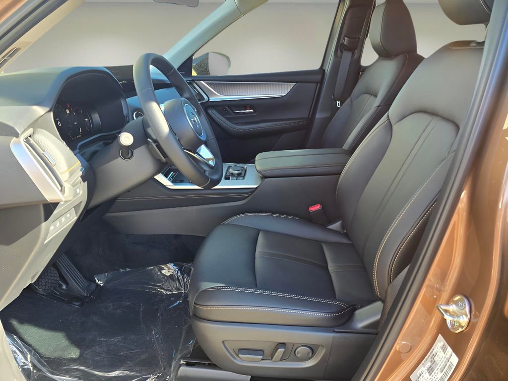 New 2025 MAZDA CX-70 Plug-In Hybrid w/ Premium Pkg image 12