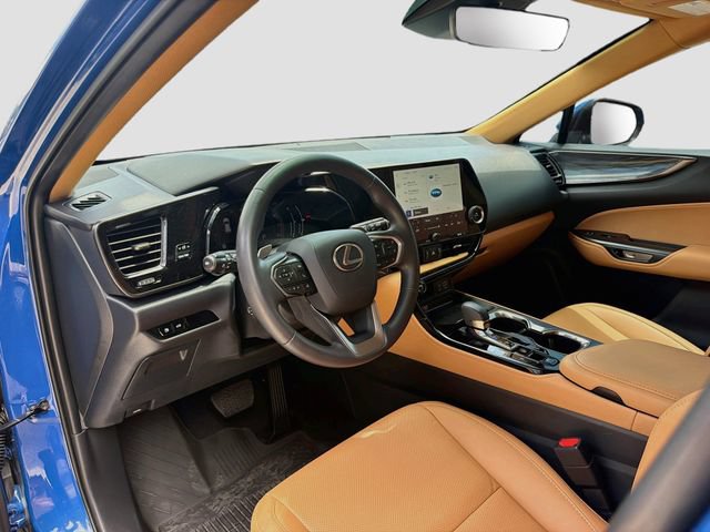 Used 2025 Lexus NX 250 FWD w/ Accessory Package (2T) image 25