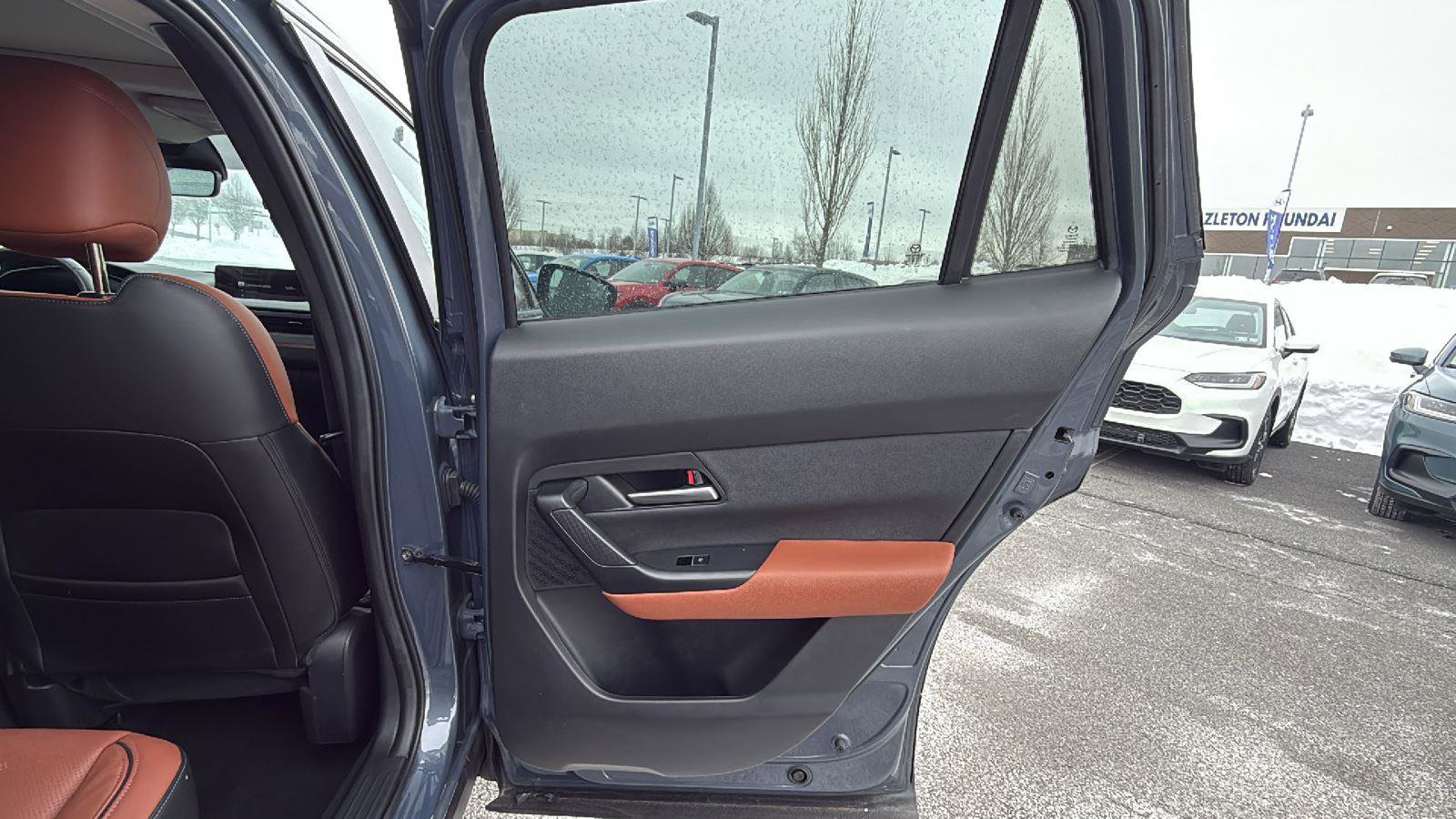 Used 2024 MAZDA CX-50 Meridian Edition image 20