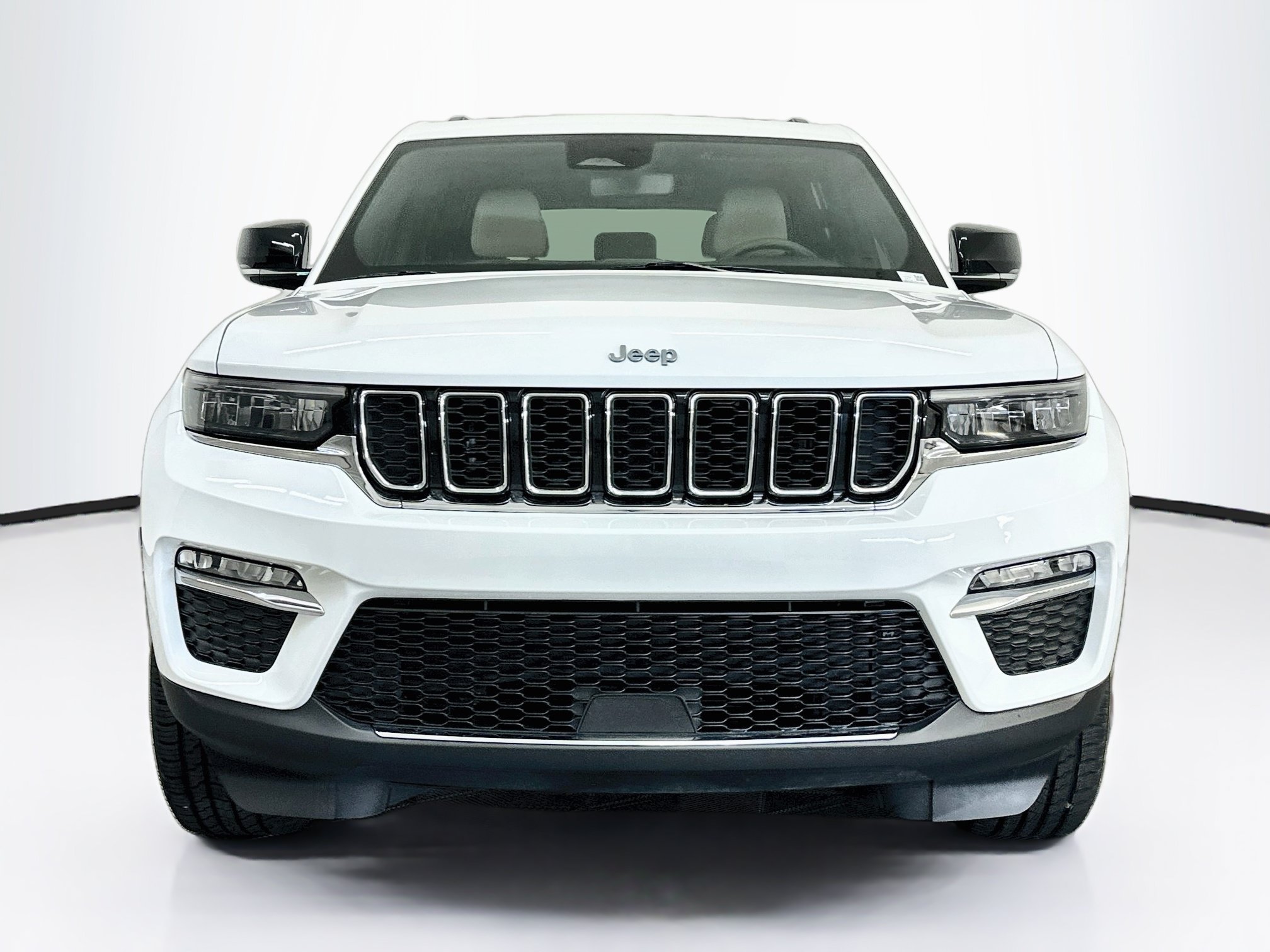 Used 2022 Jeep Grand Cherokee Limited 4xe AWD/4WD image 2