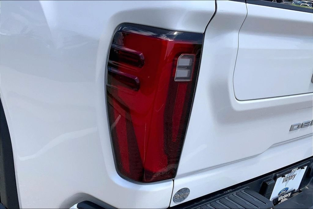 Used 2024 GMC Sierra 2500 Denali Ultimate w/ Max Trailering Package AWD/4WD image 29