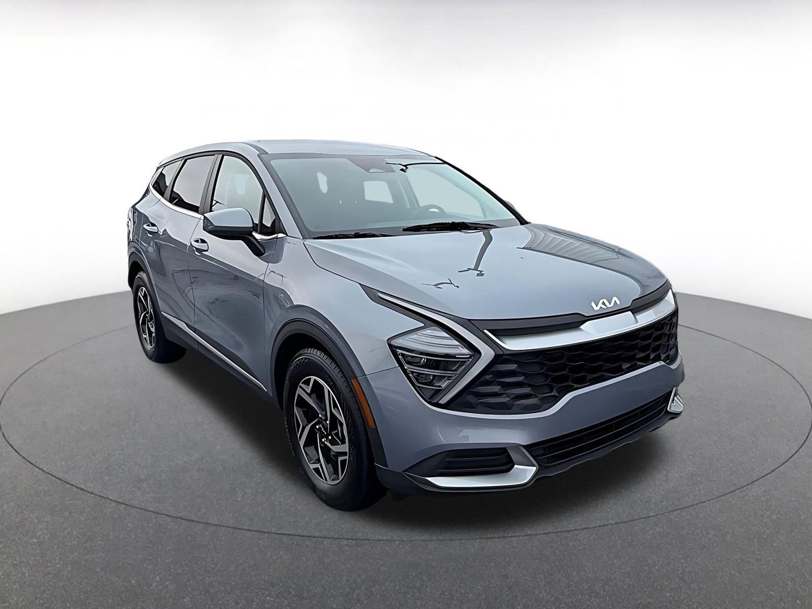 Used 2025 Kia Sportage LX