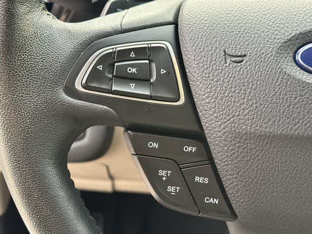 Used 2017 Ford Escape Titanium FWD image 22