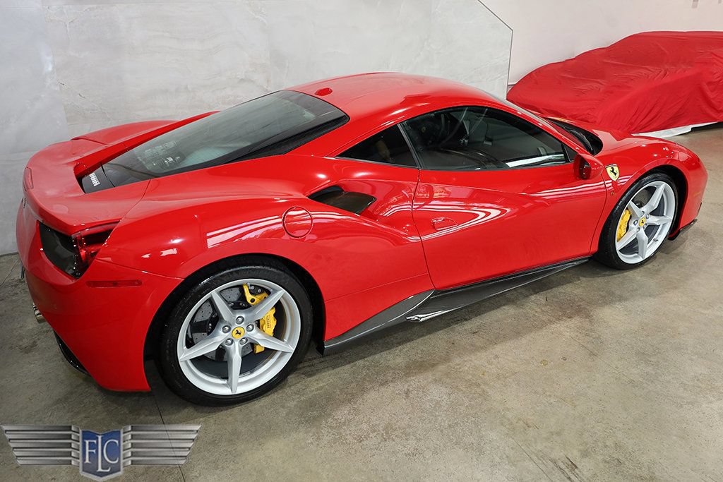 Used 2018 Ferrari 488 GTB RWD image 49