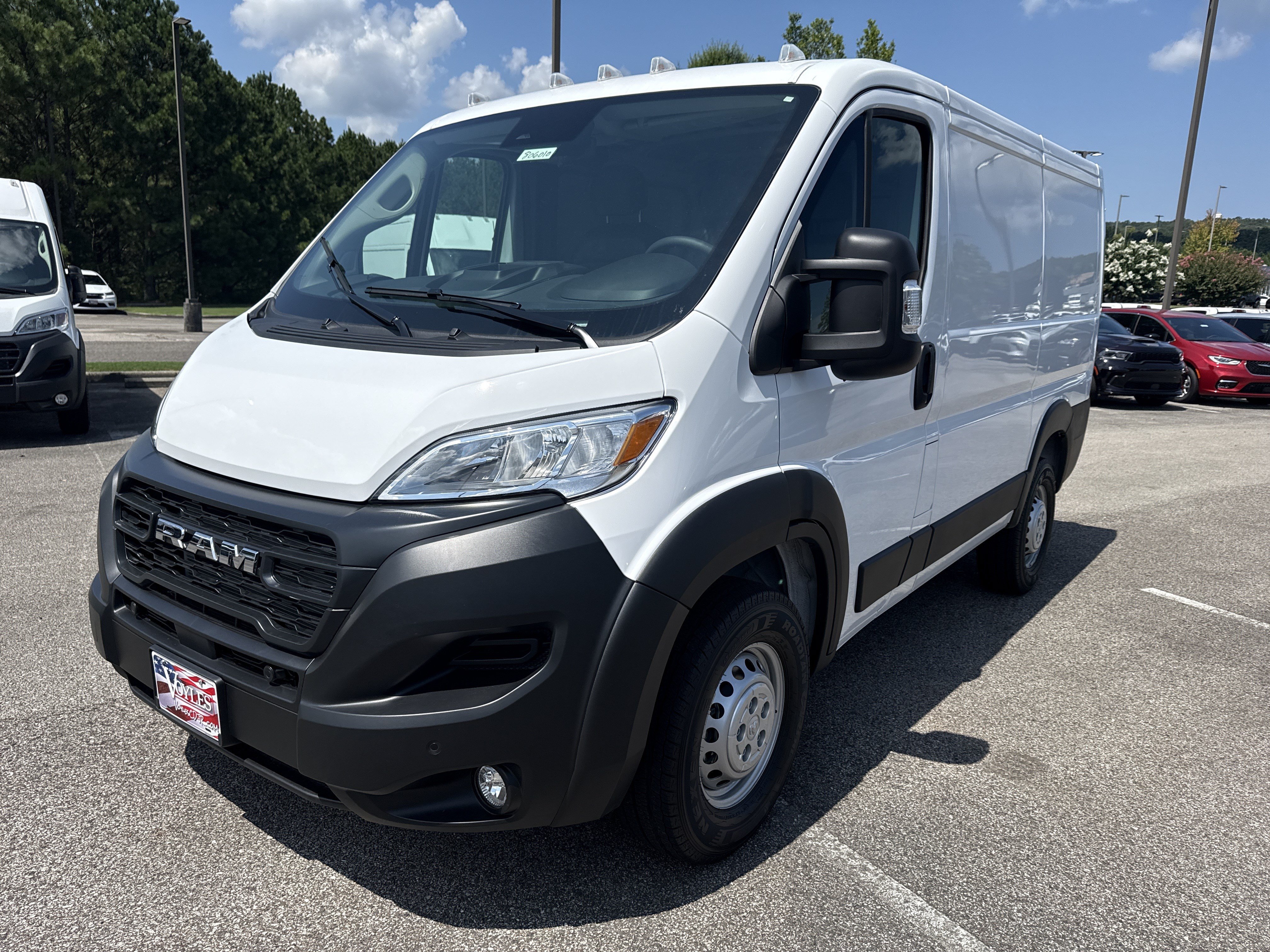 New 2026 RAM ProMaster 1500 w/ Safety Group FWD image 3