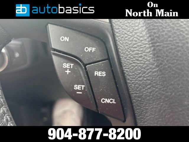 Used 2018 Ford Fusion SE w/ Fusion SE Technology Package FWD image 30