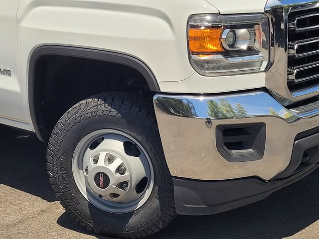 Used 2017 GMC Sierra 3500 2WD Regular Cab image 11