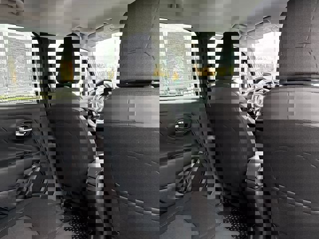 Used 2023 Jeep Renegade Latitude AWD/4WD image 26