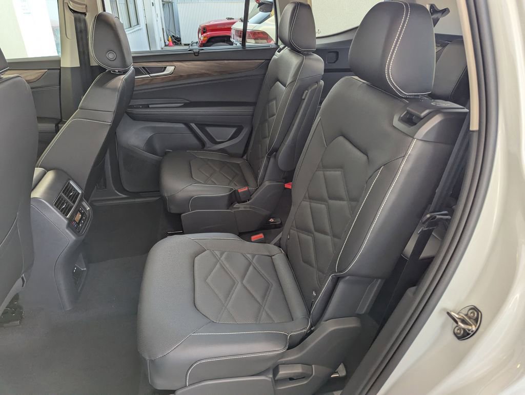 New 2026 Volkswagen Atlas SE image 31