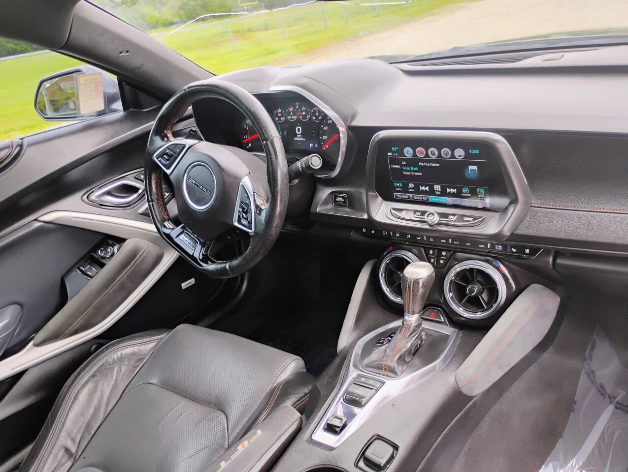 Used 2017 Chevrolet Camaro LT RWD image 9
