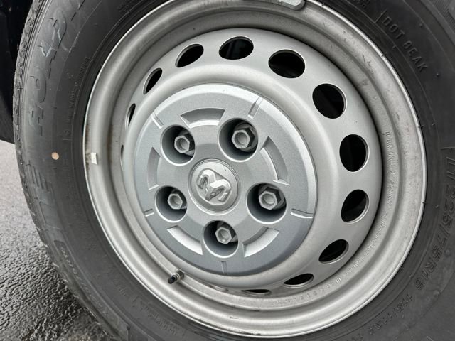 New 2024 RAM ProMaster 2500 w/ Safety Group image 28